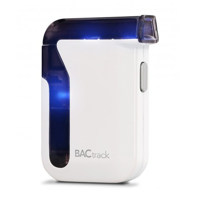 Huge Demand on 0.00 to 0.40% Detection Range Bac track Mobile Breathalyzer with 3 Mouthpieces, Carry Case & 1 USB Cable