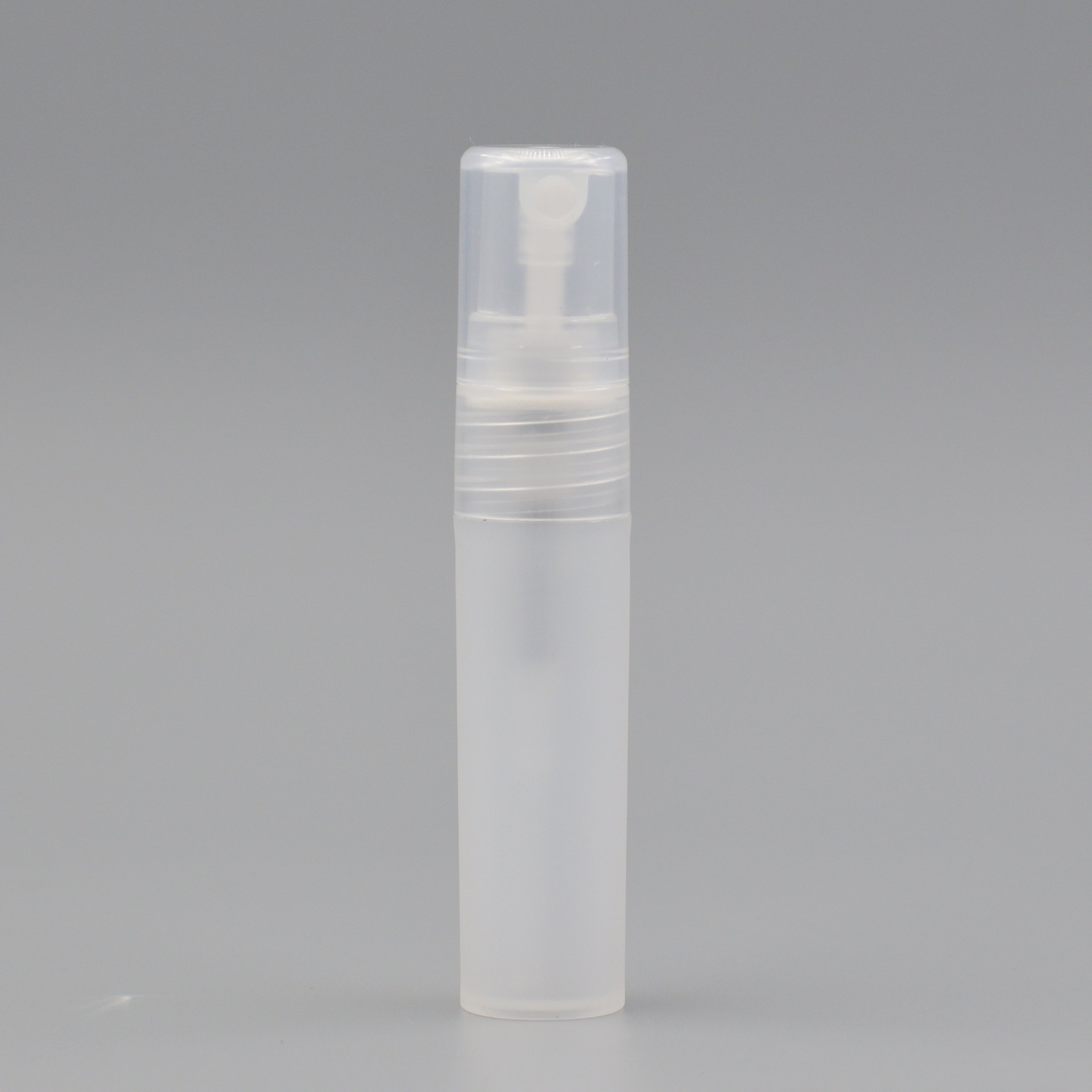 Wholesale empty 5ml 8ml 10ML Refillable cylinder Pen Shape fancy Sprayer Plastic PP Frosted mini Perfume Atomizer Sample Bottle