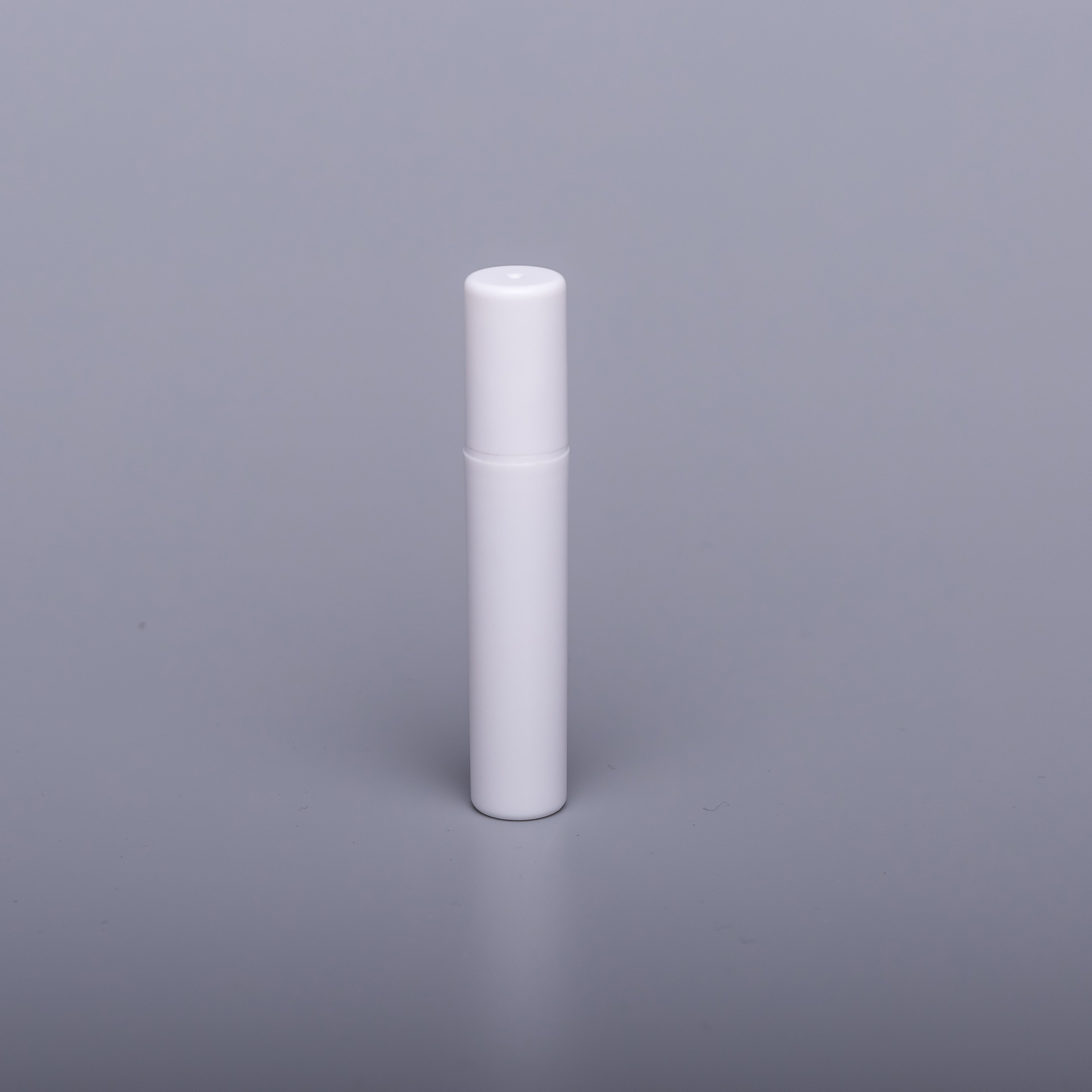 Cheap small nini plastic sprayer clear black white empty click cap portable 2ml perfume spray bottles