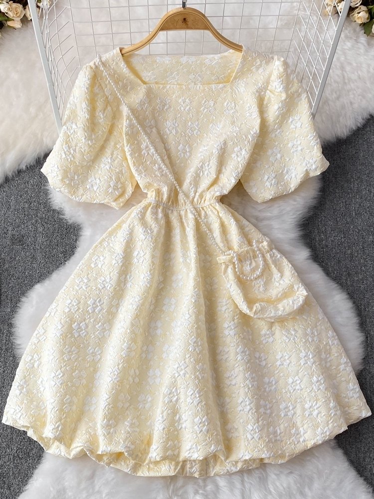 Wholesale 2024 Summer New Retro Style Women's Casual Dresses Bubble Sleeves Square Neck Waist Slimming Short Dresses