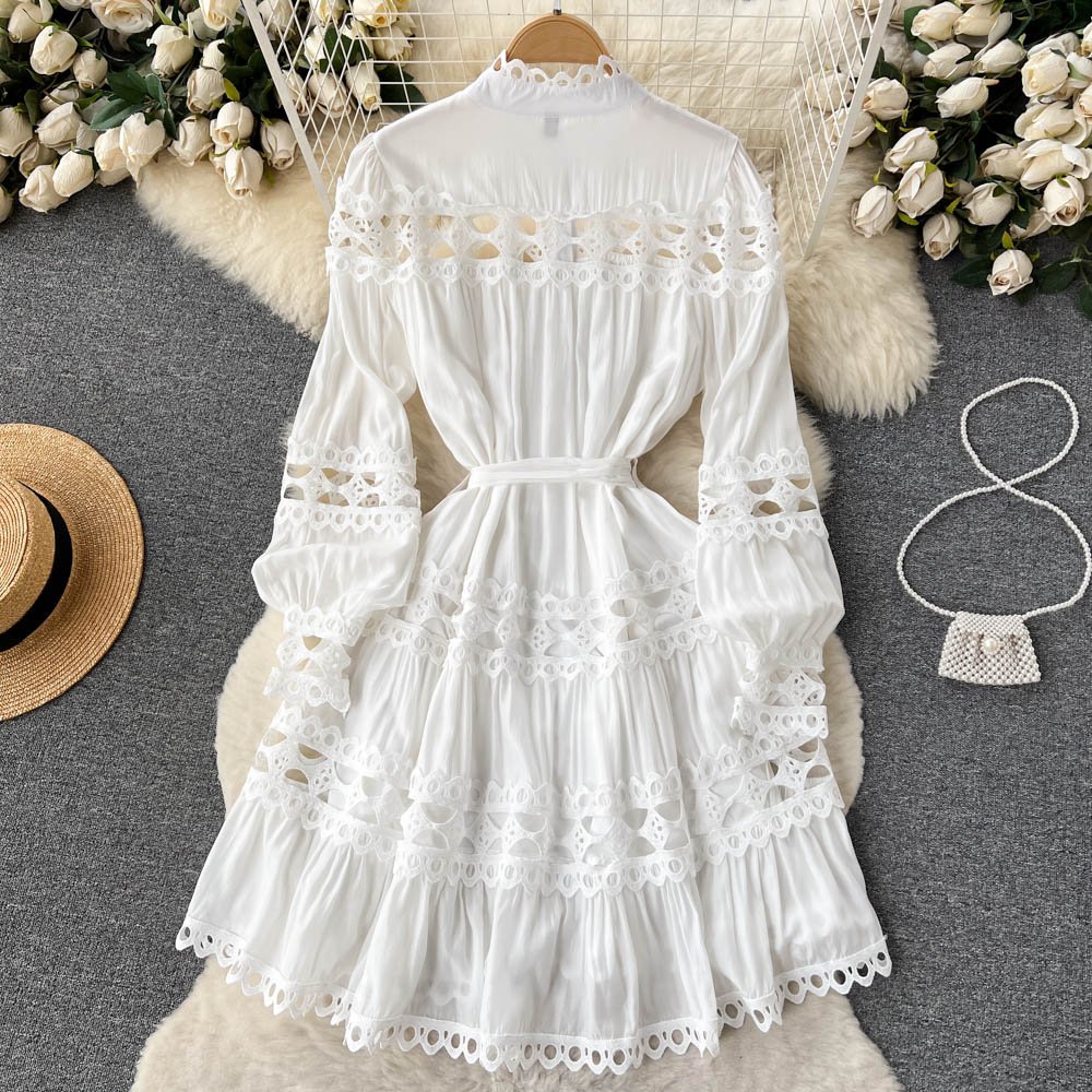 LE2351 French Court Style Embroidery Mini Casual Dress Women Elegant Neckline Hollow Hook Flower Lace Evening Dress Female