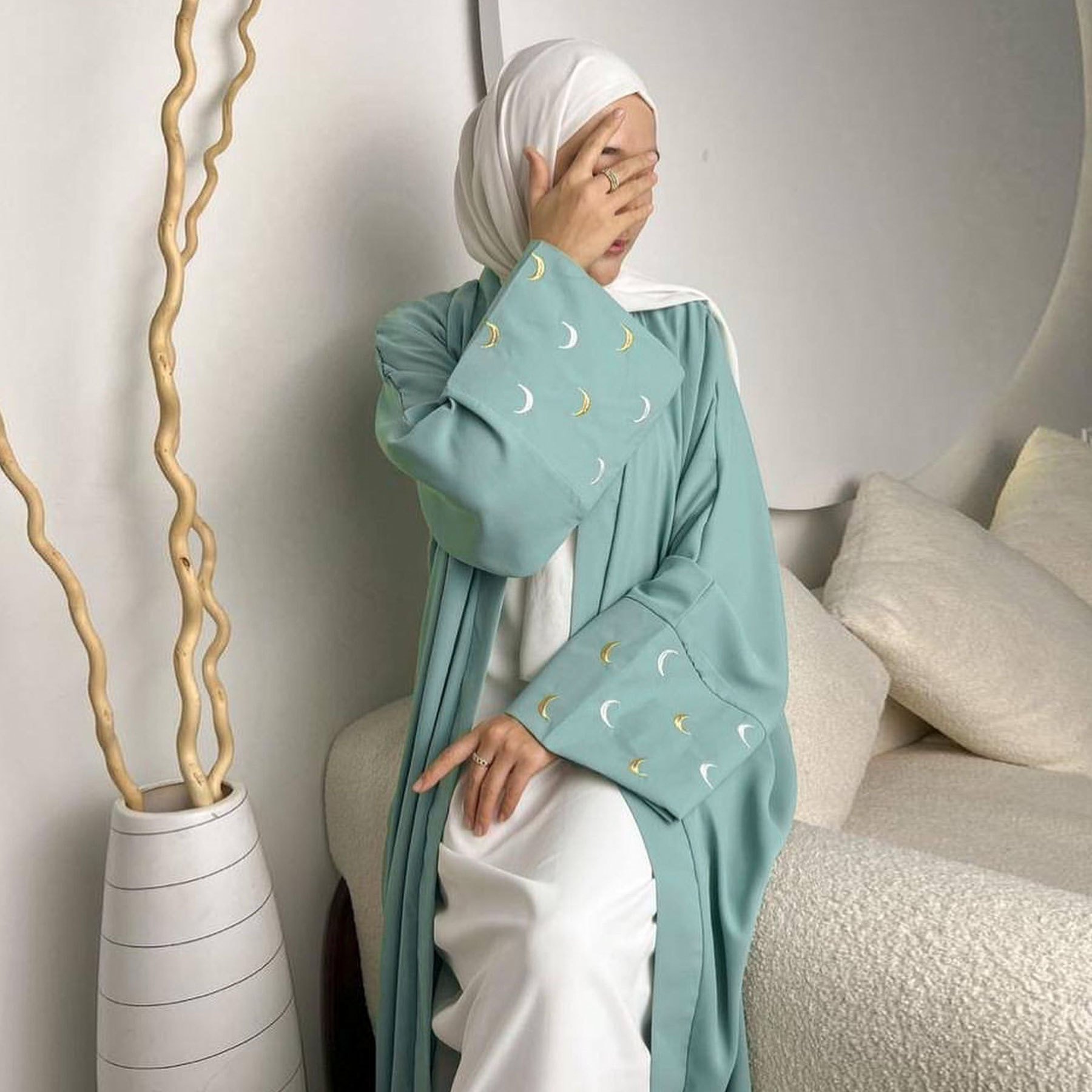 Hot Sell New EID Islamic Clothing Women's Dresses Nida Moon Embroidery Open Abaya Modest Dubai Abaya Women Muslim Dress