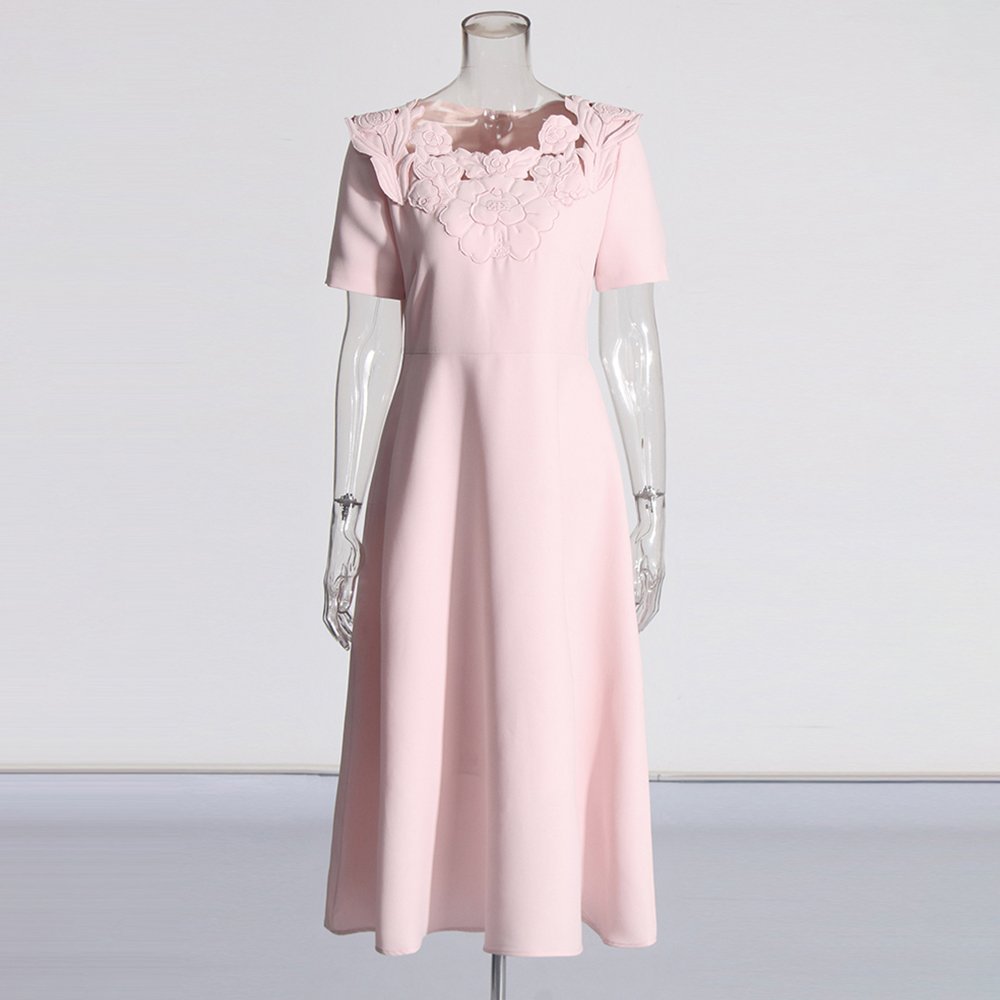 TWOTWINSTYLE Elegant Sexy Socialite Style Long Dress 2024 New Embroidered Hollow High Waisted Short Sleeved Dress for Women