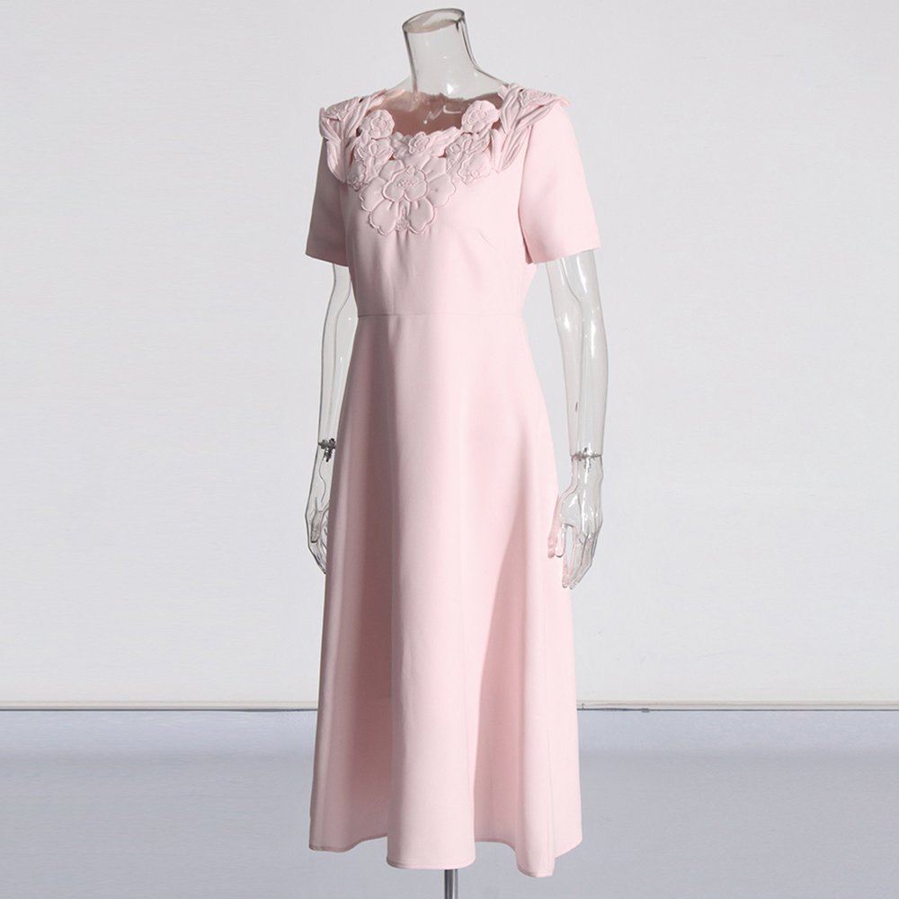 TWOTWINSTYLE Elegant Sexy Socialite Style Long Dress 2024 New Embroidered Hollow High Waisted Short Sleeved Dress for Women
