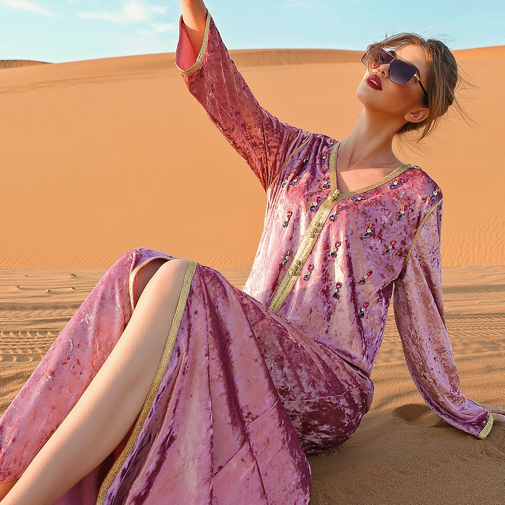 2190 Kuwii Wholesale palace style luxury hand-sewn diamond dress A-line skirt velvet burkha abaya muslim winter dress abaya