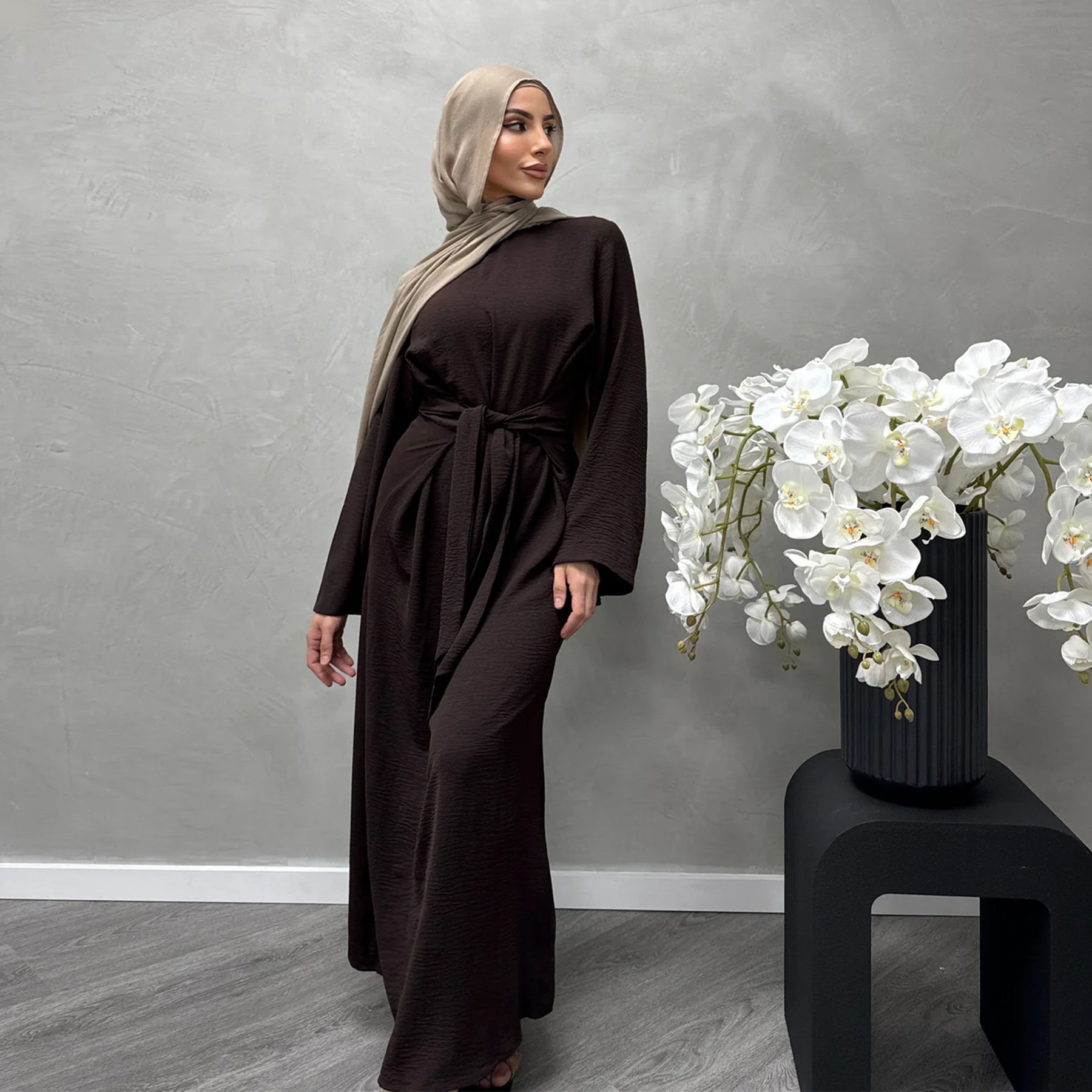 Factory New Eid Modest Abaya Dubai Muslim Kaftan Belted Dress Islamic Clothing Abaya For Women Caftan Marocain Femme Vestidos