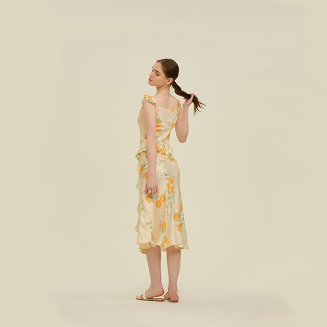 Cowl neckline flounce fishtail dress lemon print silk viscose mixed casual dress elegant and beautiful