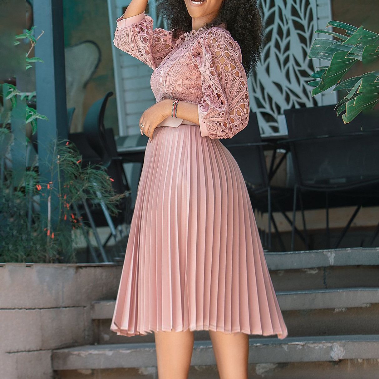 Plus Size Fashion Women Summer Loose Dresses Embroidered Casual Dresses Flare Lace Skirt Women Sexy Club Wear Women 2198