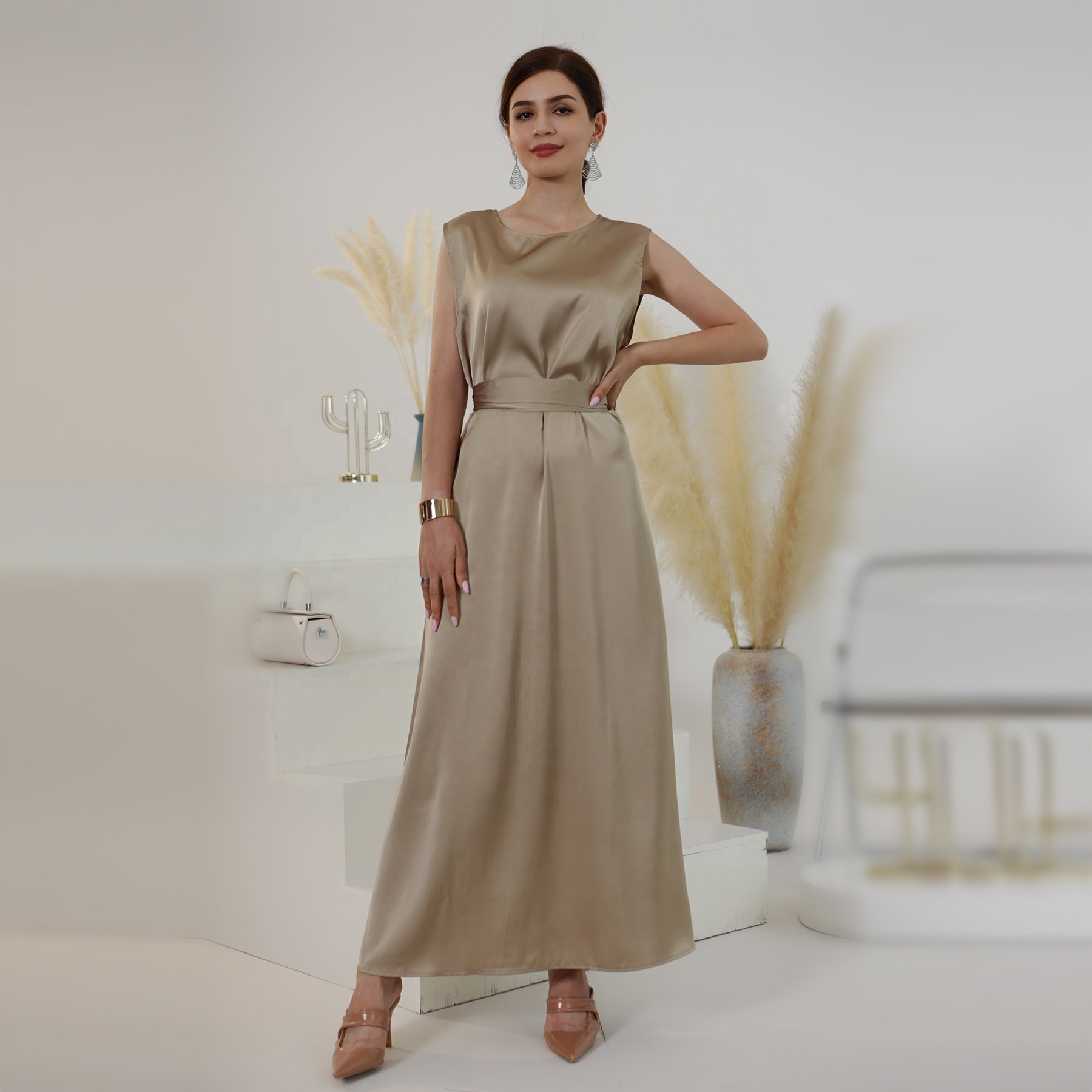 Loriya Customized Colors Muslim Inner Slip Dress Abaya Women Casual Wear Sleeveless Maxi Dresses Abaya