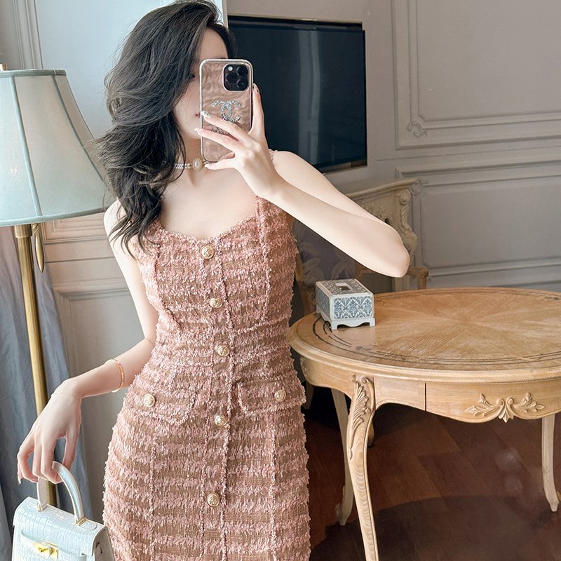ZYHT 20558 In Stock Retro Style Gold Button Sleeveless Suspender Tweed Dress Metal Buckle Pink Striped Knitted Lady Mini Dress