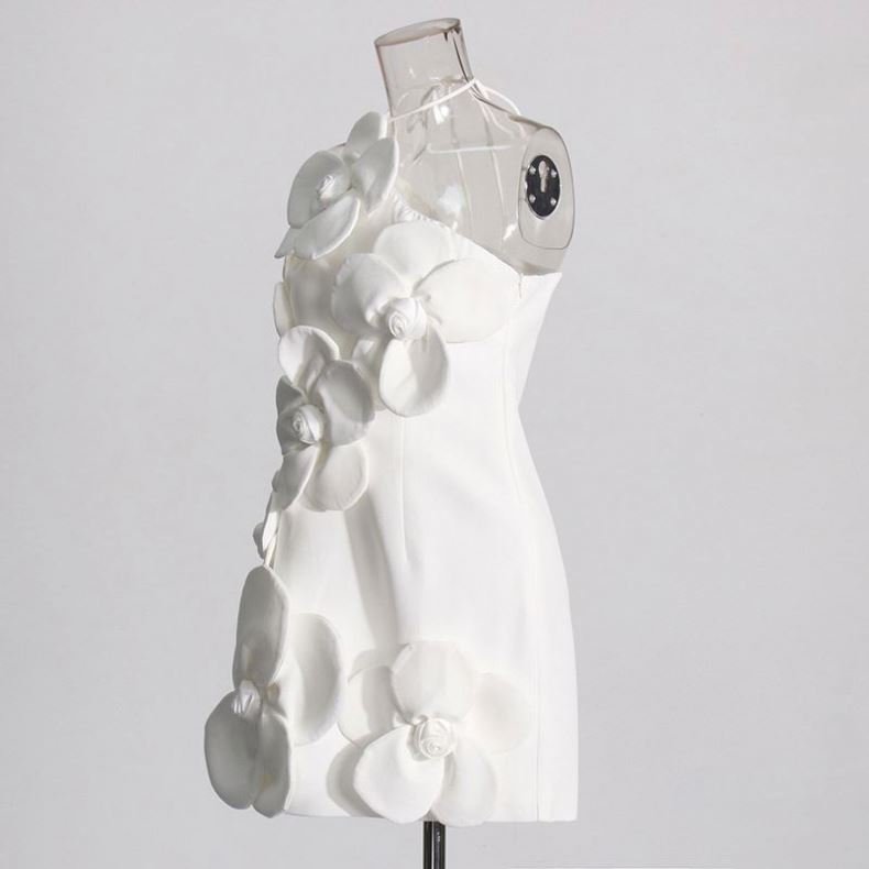 Fall 2024 new fashion sexy oblique shoulder three-dimensional flower design tight waist high-grade short dress women