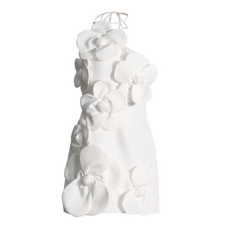 Fall 2024 new fashion sexy oblique shoulder three-dimensional flower design tight waist high-grade short dress women