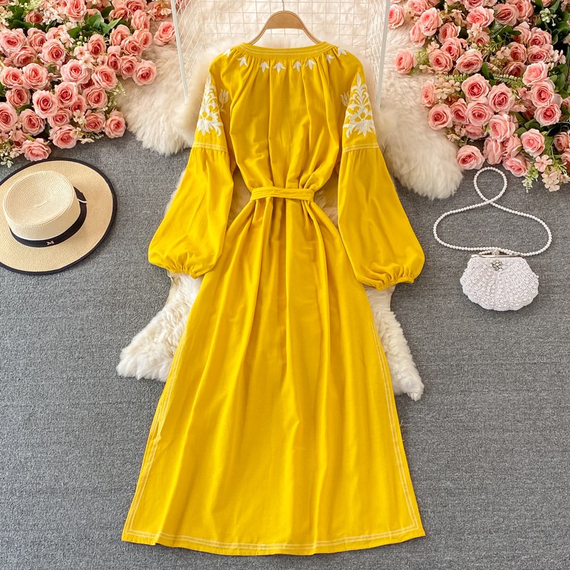 Ethnic Style Tourism Holiday Embroidery Round Neck Lantern Sleeve Long Dress Bohemian Retro Loose Swing Dress Women