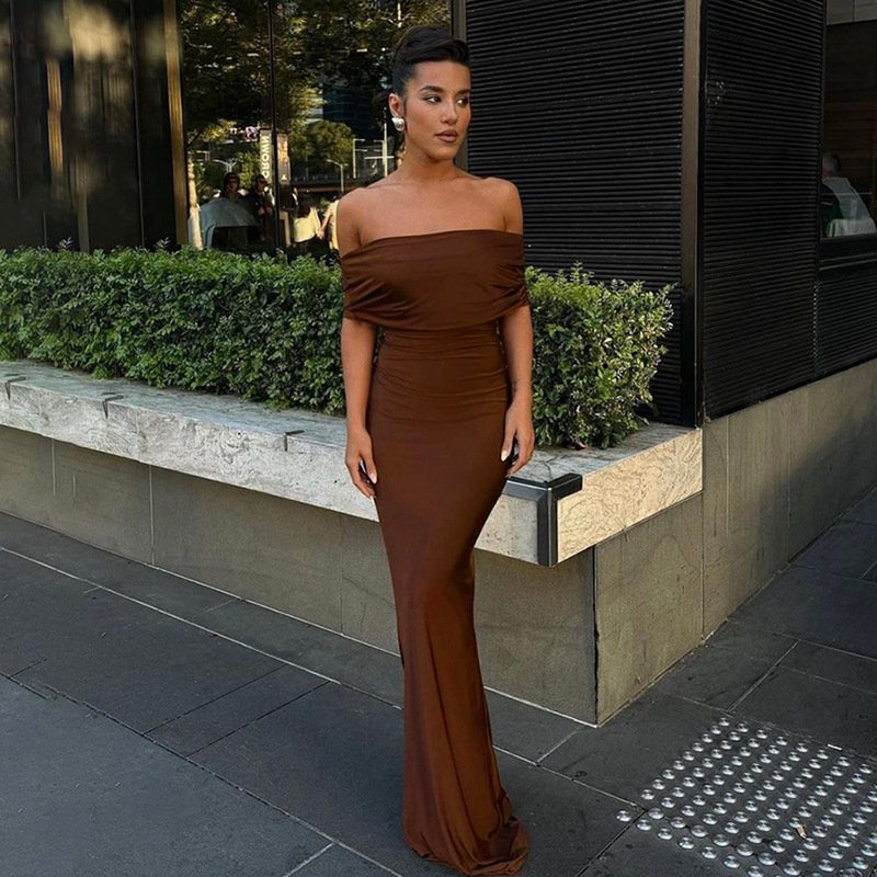2024 New Design Ladies Temperament Dresses Spring Summer One Shoulder Open Backpack Hip Sexy Women Party Dress