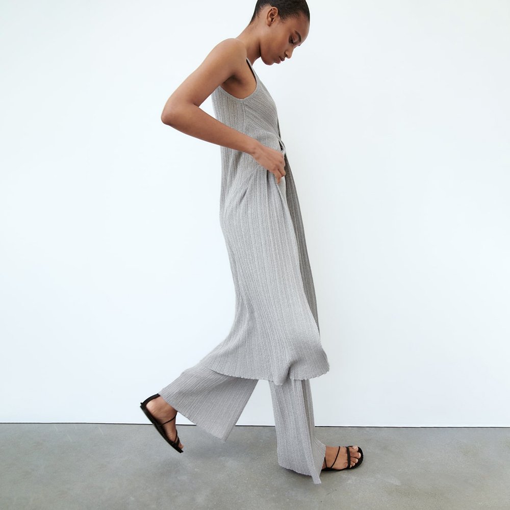 OEM wholesale summer fashion custom logo V-neck sleeveless knitted maxi casual women's dresses