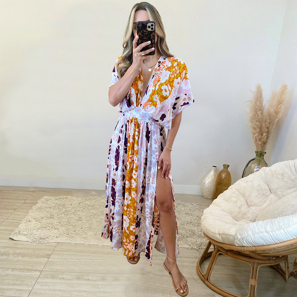 2024 Luxury Women's Summer Beach Bohemian Dresses Casual Bat sleeve Print Floral Styling Cut Out Maxi Dress