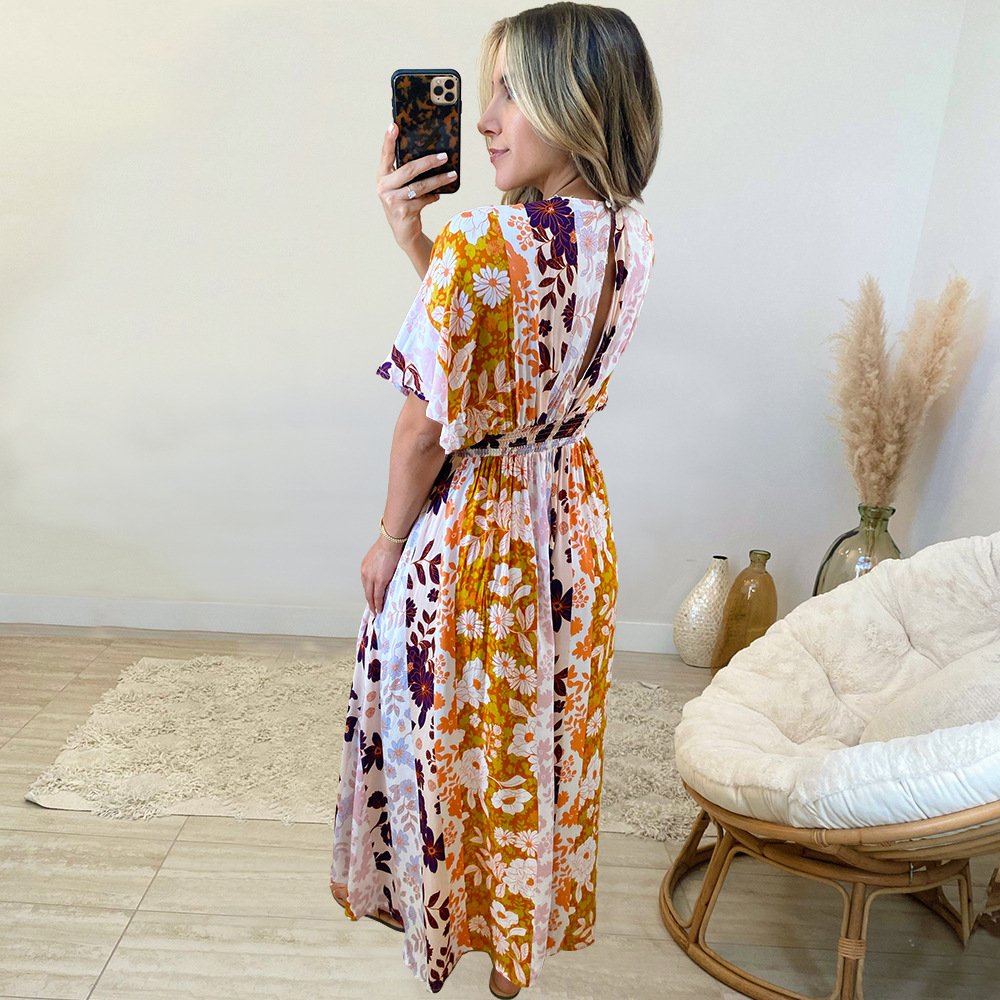 2024 Luxury Women's Summer Beach Bohemian Dresses Casual Bat sleeve Print Floral Styling Cut Out Maxi Dress
