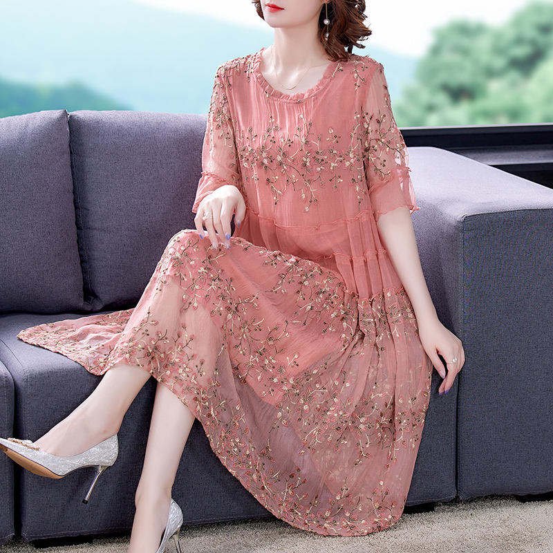 New Arrivals Woman Clothes Wholesale Fashion Apparel Elegant Lady Floral Casual Dresses Long Dress Lace Natural Women T Shirt