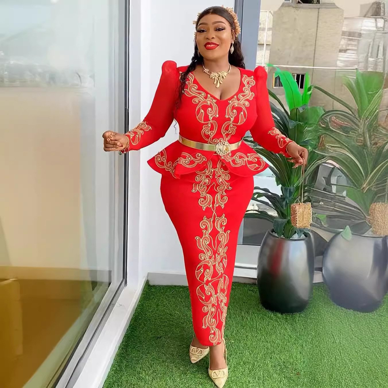 African cross-border supply women's plus size 2024 new luxury hot diamond beaded V-neck dress dress