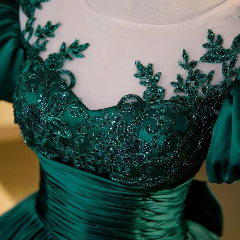 C Clothing Green Casual Quinceanera Dresses Lady Elegant Bubble Sleeve Ball Gown Evening Dress