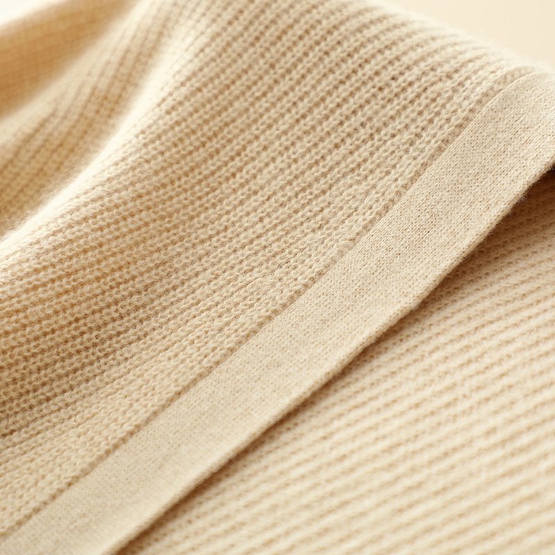 Custom luxury Cashmere Women winter maxi long knitted sweater dress ladies long sleeve knitwear pearl belt sweater Dresses