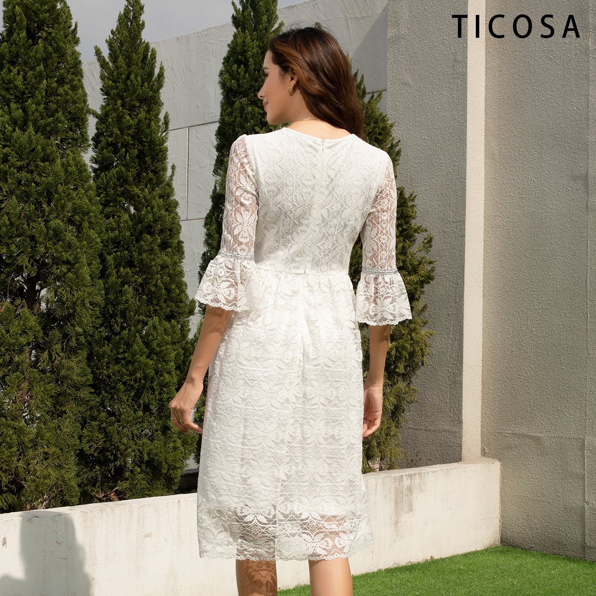 V-neck Lace with Flared Five-sleeve Casual Dresses Natural Simple Adults women's dresses