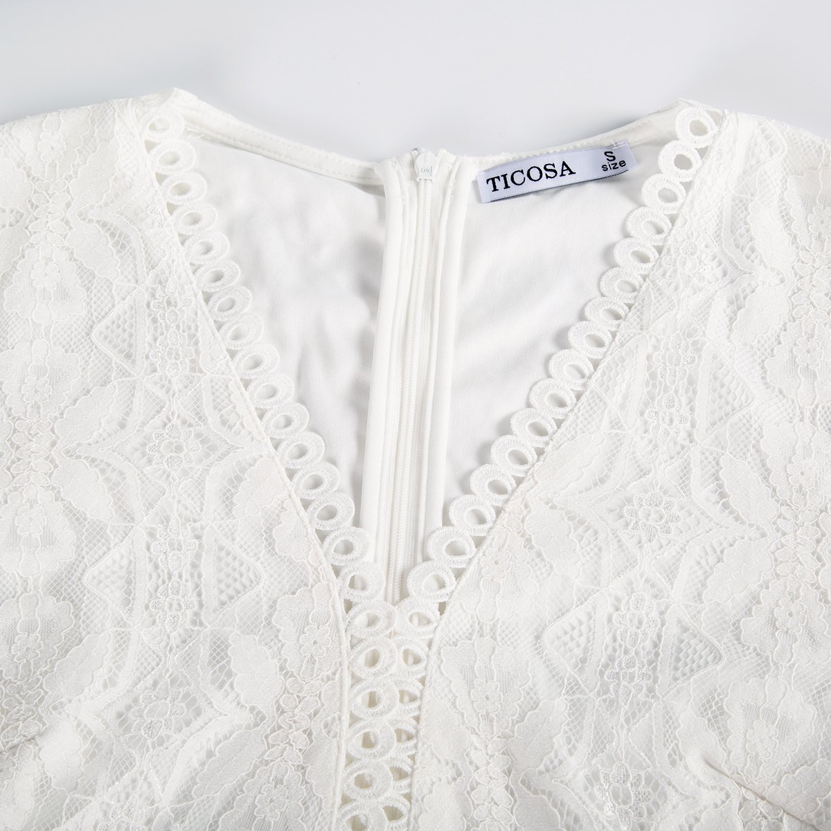 V-neck Lace with Flared Five-sleeve Casual Dresses Natural Simple Adults women's dresses