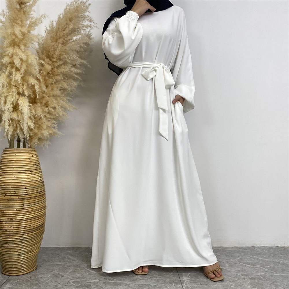 6673# New Simple Elegant White Nida Fabric Muslim Islamic Traditional Women's Dress