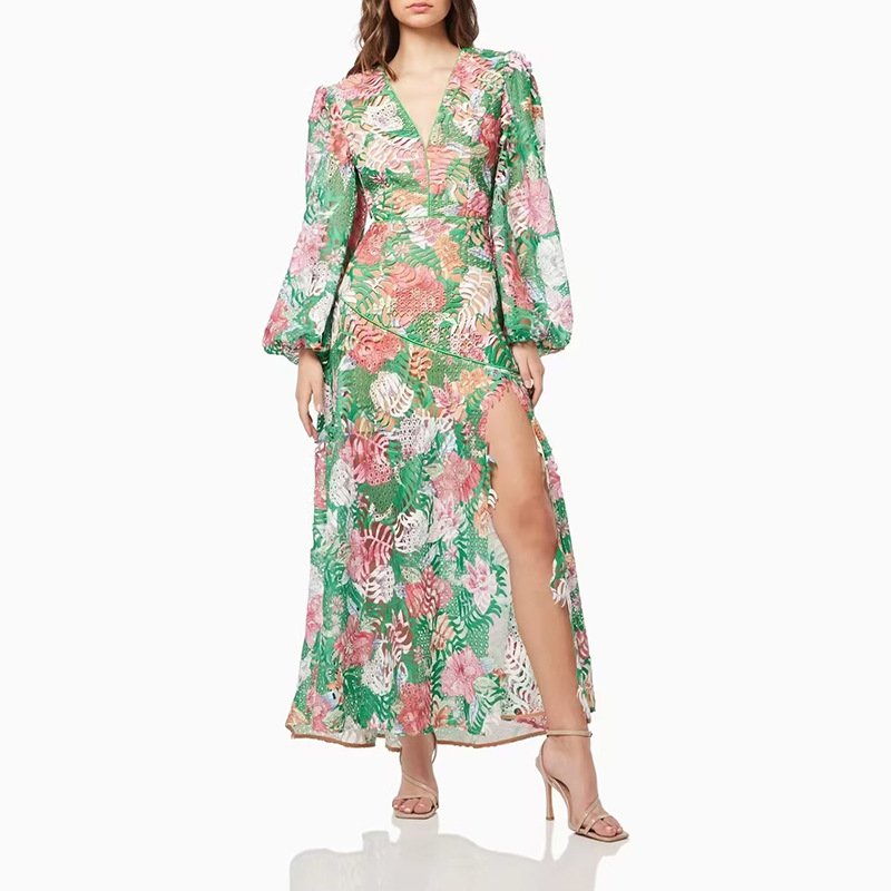 Sweet Retro Pastoral Style 2023 Autumn V-neck Long-sleeved High Waist Side Slit Floral Print Mid-length Dress