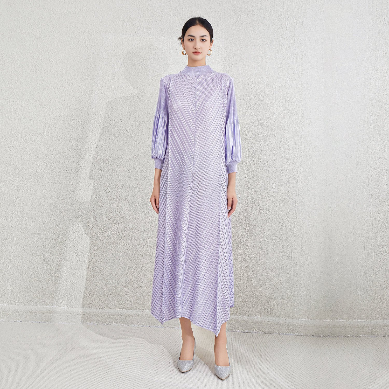 Wholesale Newest Women Pleated Round Neck Loose Women Dress Plus Size Ladies Casual Loose Women Long Dress