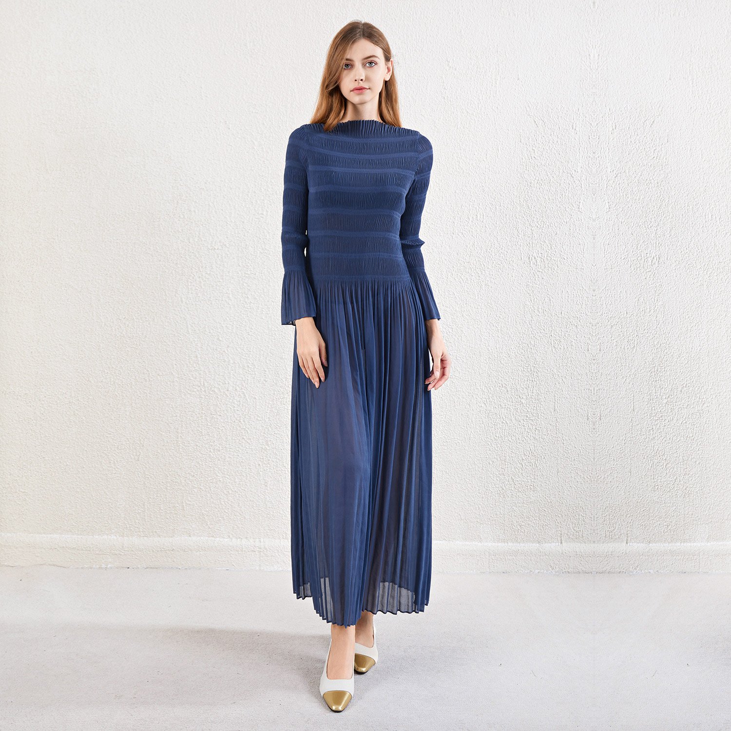 Miyake Pleated Large Size Loose Women's Dress High Quality European and American Style New Fashion Design Casual Dress