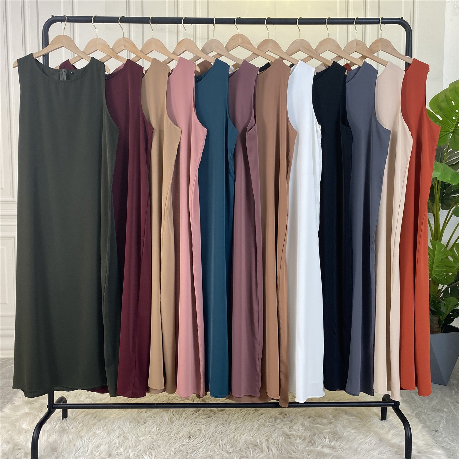 6595# Hot Sale Summer Design Nida Material Solid Color Simplicity Versatile Sleeveless Inner Dress Muslim Islamic Popular Dress