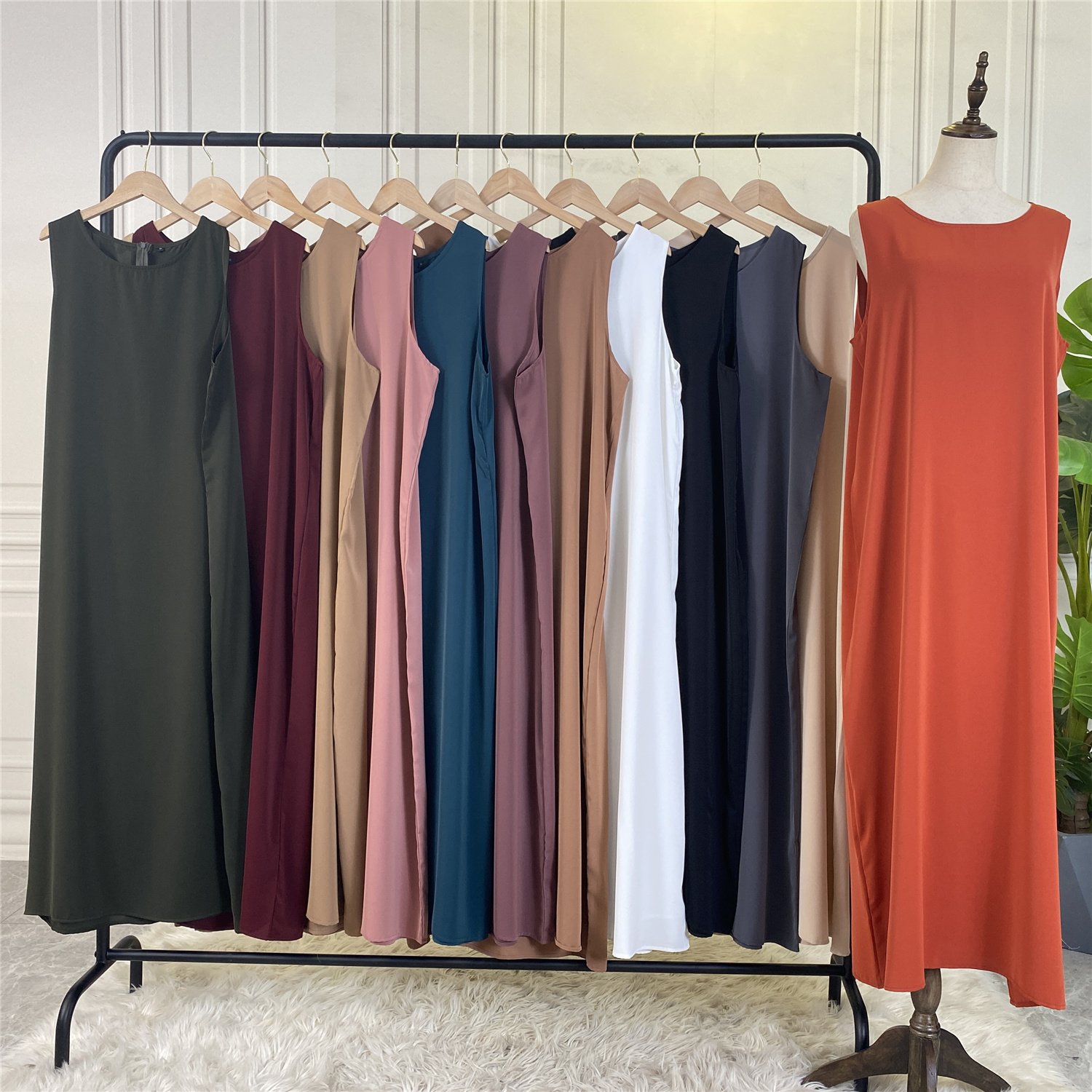 6595# Hot Sale Summer Design Nida Material Solid Color Simplicity Versatile Sleeveless Inner Dress Muslim Islamic Popular Dress