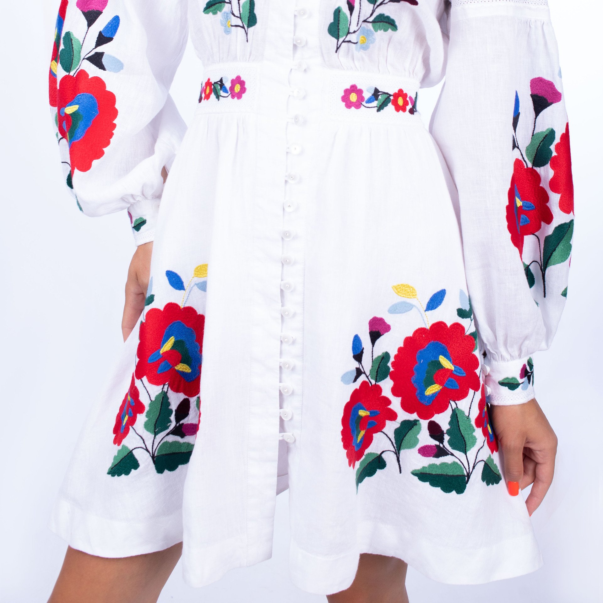 OEM Wholesale Boho Evening Party Wear Sexy Short Full Sleeve Women Clothing White Ukrainian Embroidered Casual Dresses