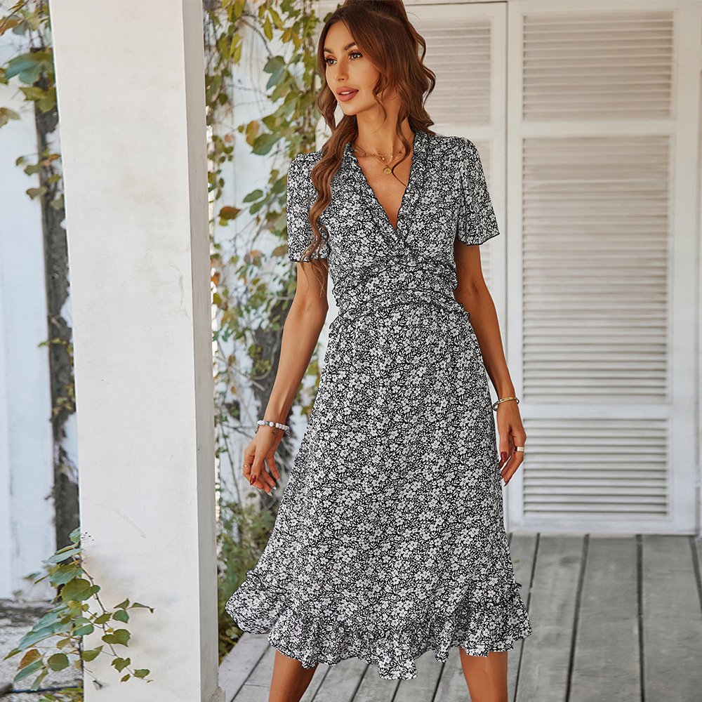 Latest Design Summer Bohemia Fresh Style Women Floral Printed Lacework V-neck Casual Dress Short Sleeve Ruffle Long Dresses