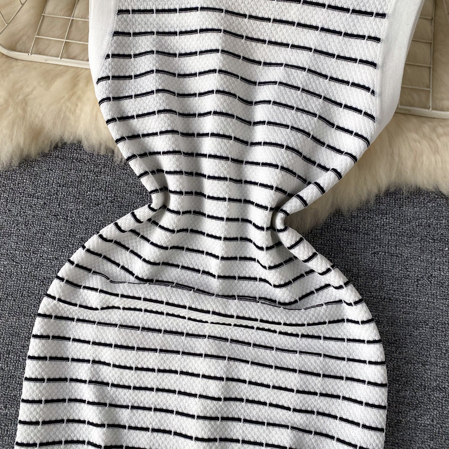 Knitwear Manufacturer Custom Contrast Color Striped V Neck Single Breasted Half Sleeve Luxury Knit Dress