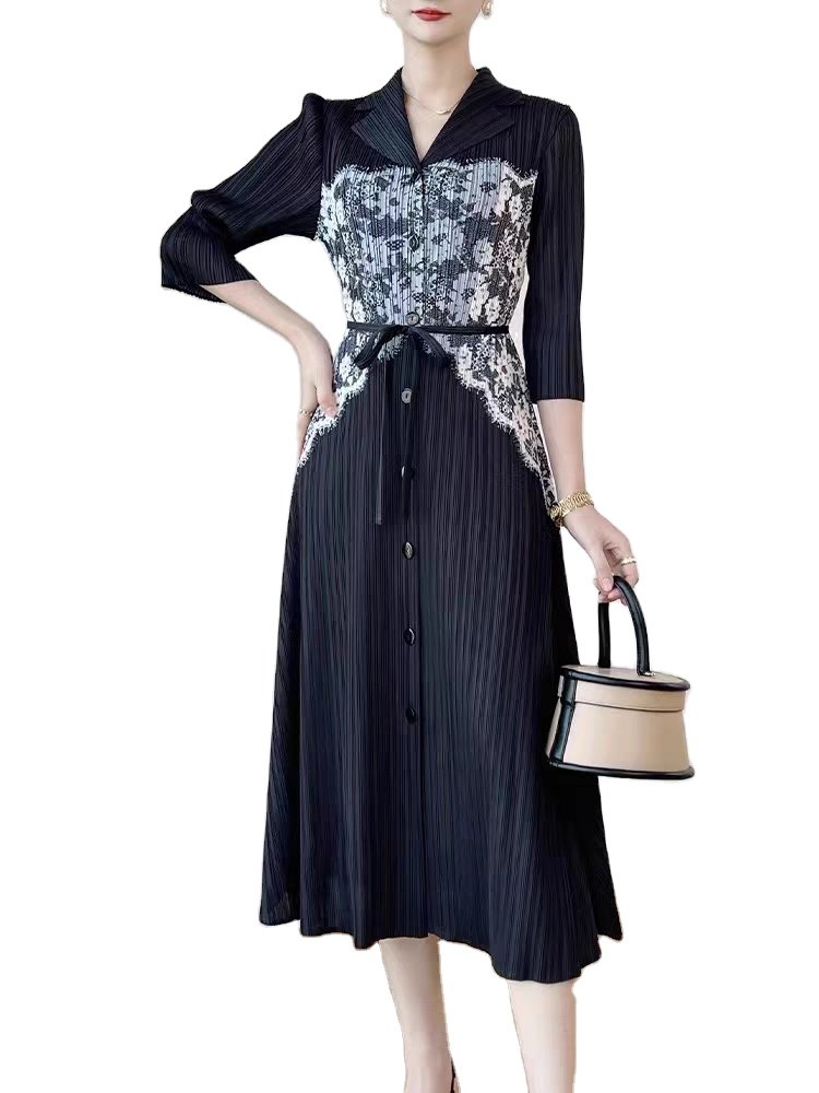 Elegant V-neck black pleated dress natural waist V-neck office lady's straight sleeve summer lace casual dress