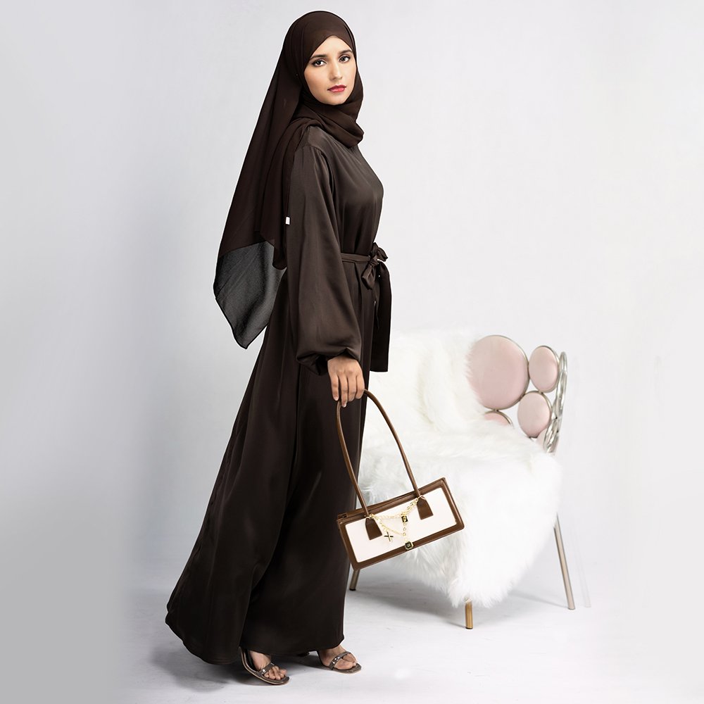 2023 Loriya Wholesale EID Ramadan Islamic Clothing Modest Dresses Satin Fabric Abaya Women Muslim Dress Plain Abaya