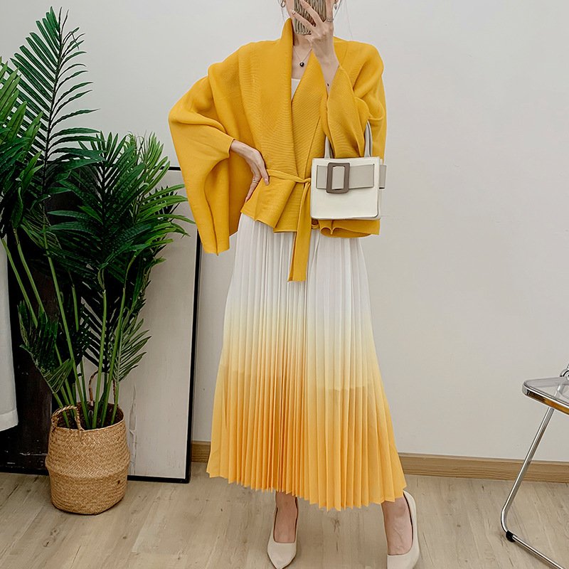 Miyake Hot Selling New Arrival 2024 Two Piece Set Women Clothing Fashionable Casual Pleated Tops And Skirts Casual Dresses