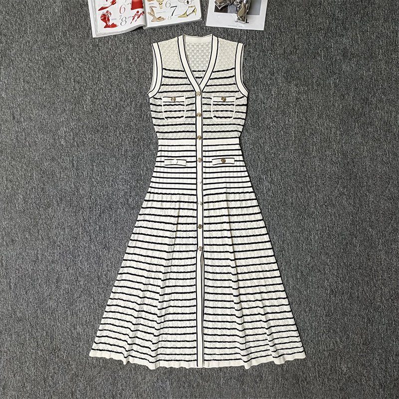 High Quality 2024 Summer New Niche Striped Single Breasted V-neck Cardigan Slim Fit Sleeveless Knitted Long Dress for Women