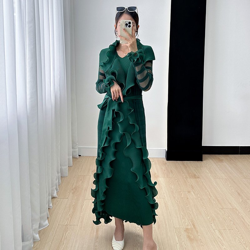 Summer 2023 Pleated Miyake Two-Piece Suit Office clothing Asymmetrical shirt Blouses Pencil pants Women'S Casual suit Dress