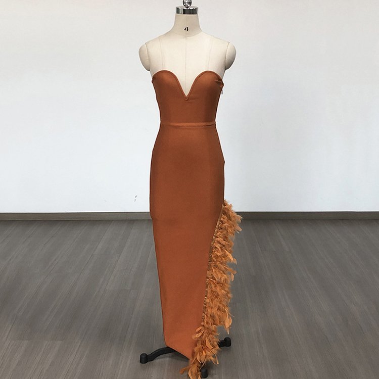 2024 Hot Selling Elegant Feather Strapless Evening Ball Gown Maxi Bandage Dresses for Women