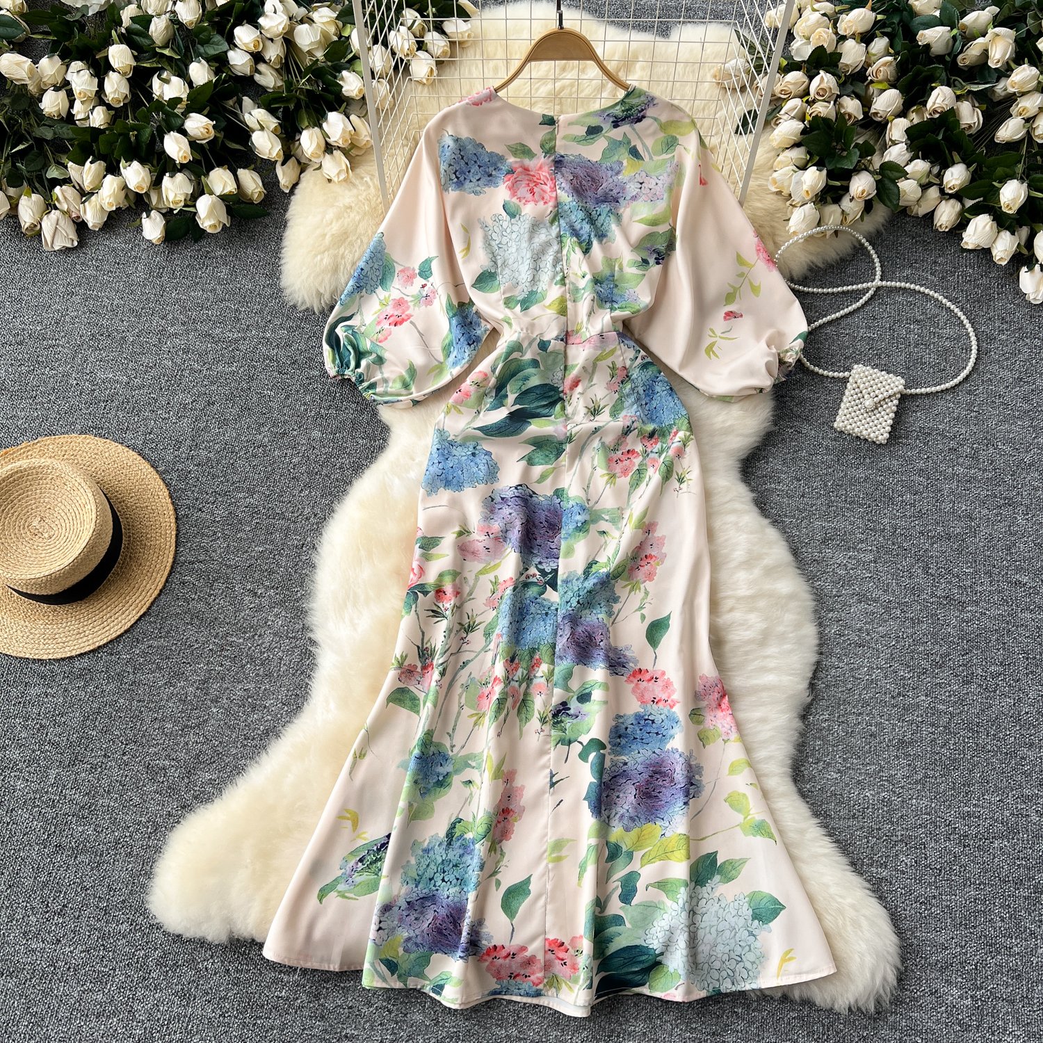 LE2437 Royal Sister Prom Dresses Women New Deep V-Neck Lantern Sleeve Fold Print Fishtail Dress Holiday Party Midi Casual Dress