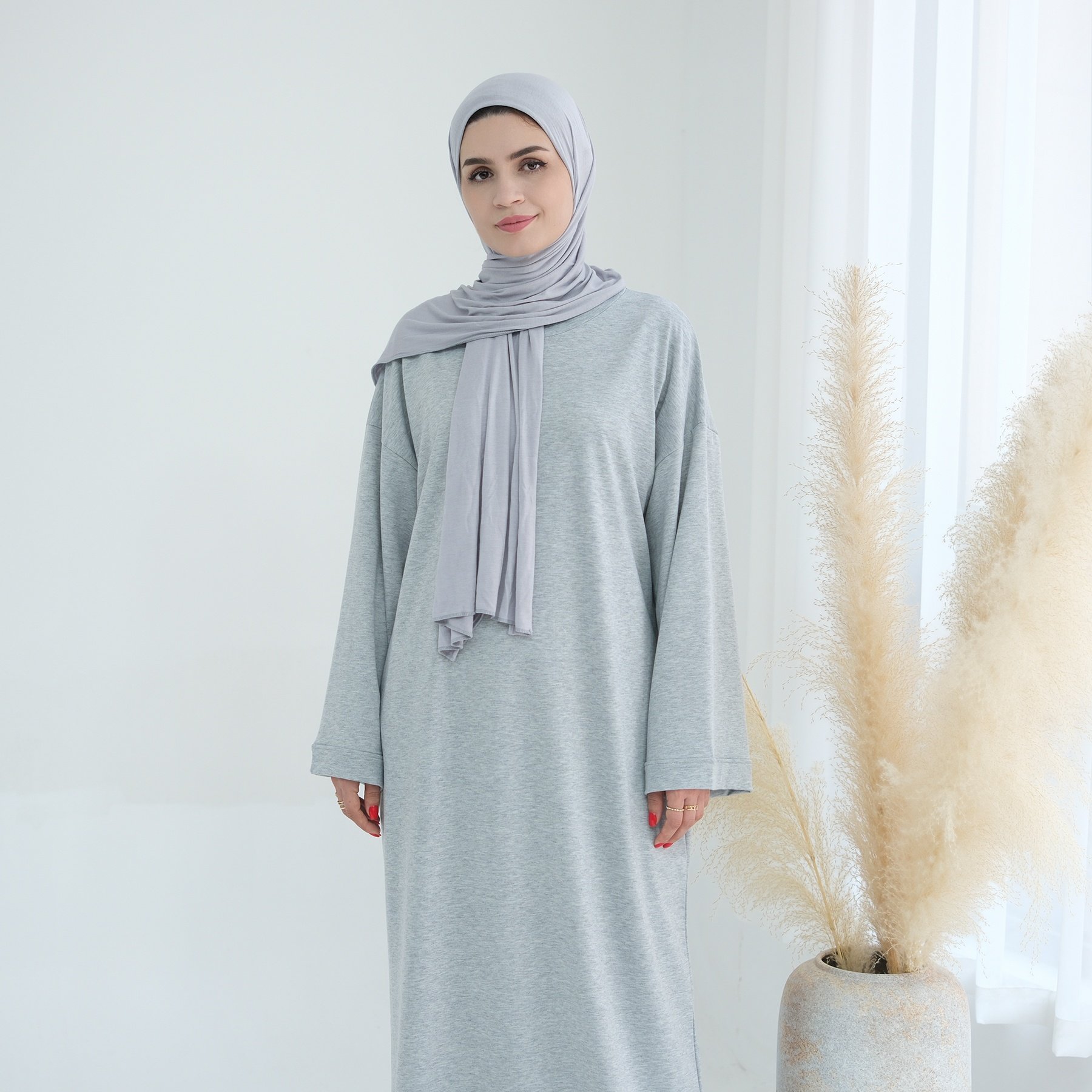 2024 Loriya Top Selling Long Sleeve Modest Dresses with Side Pockets Abaya Women Muslim Dress Women's Dresses