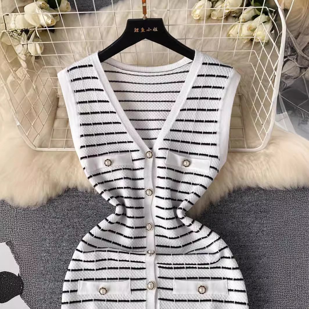 wholesale summer ladies elegant casual dress women v-neck sleeveless striped knitted dress