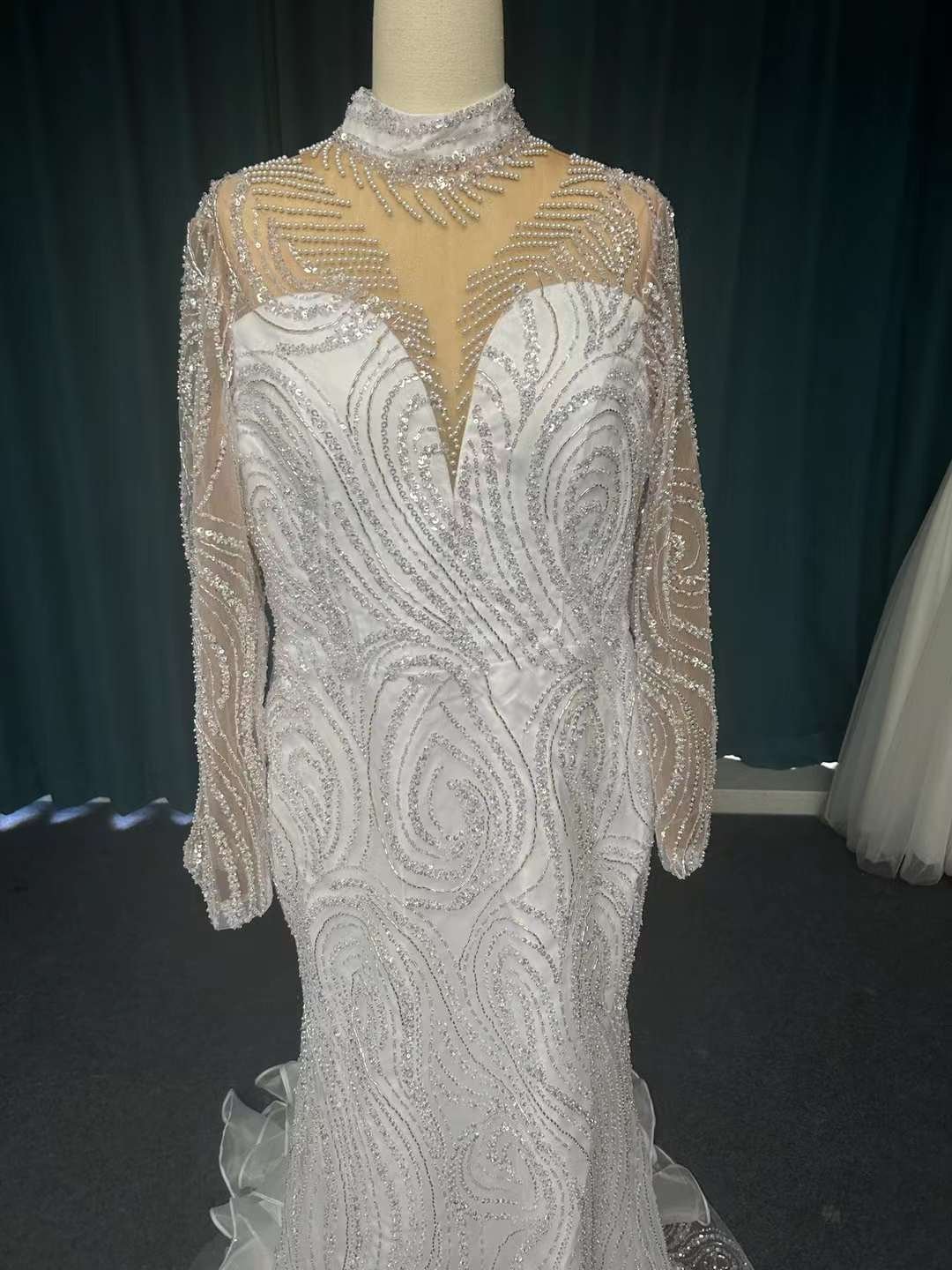 Mermaid Wedding Dress Luxury New Long Sleeve Beaded Sequin Long Train Lace Bridal gown