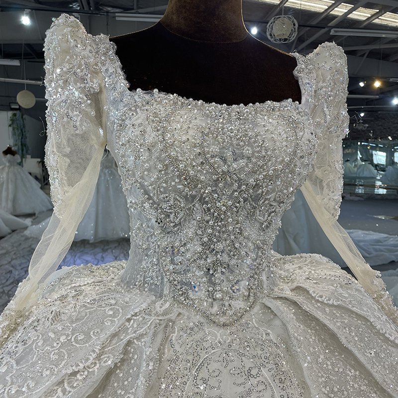 Mn112 Lace Applique Ball Gown Cheap Wedding Dress Long Sleeve Bridal Gown Wedding Dress