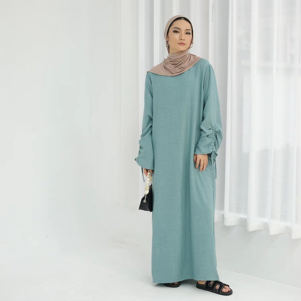 Wholesale Islamic Muslim Women Modest Abaya Dress Breathable Crepe Drawstring Adjustable Sleeve Closed Abaya Women Muslim Dress