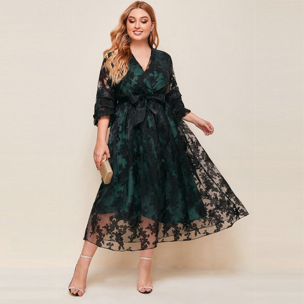 ODM/OEM Hot Plus Size Women's Elegant Casual Dress Long Evening Dress with Floral Print Decoration Sexy Style XL Size