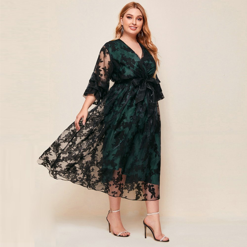 ODM/OEM Hot Plus Size Women's Elegant Casual Dress Long Evening Dress with Floral Print Decoration Sexy Style XL Size